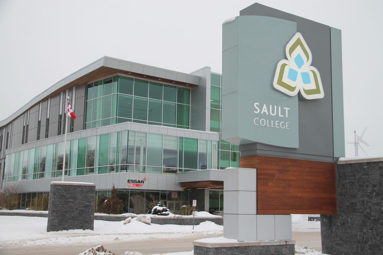 SAULT COLLEGE — photo 1